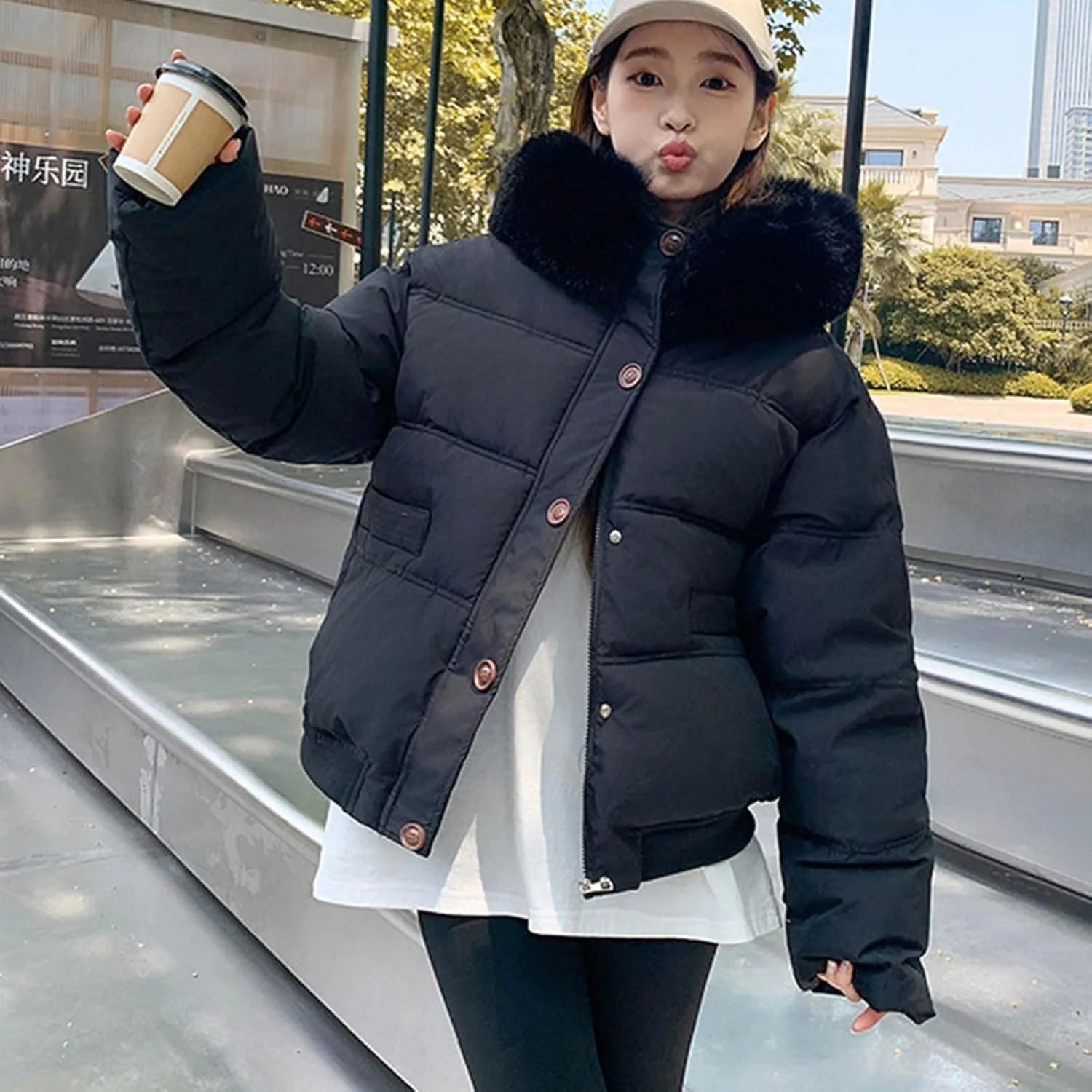 Women's Cropped Winter Coats Thickened Down Coats with Faux Fur Trim Hooded Puffer Jackets Windproof Snow Bubble Coat