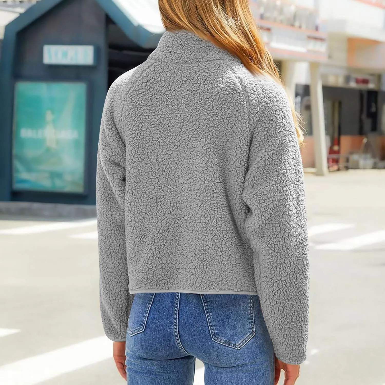 Womens Winter Trendy Full Zipper Fleece Jackets Long Sleeve Relaxed Warm Coats Fleece Coat Button Down Casual Jacket
